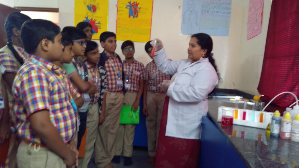 Jiva-gurukulam-school-Laboratory